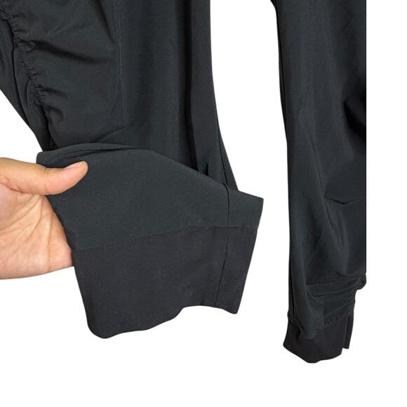 Athleta Attitude Jogger Black Shirred Mid Rise Athleisure Pants Travel Size 16 T - Picture 9 of 12